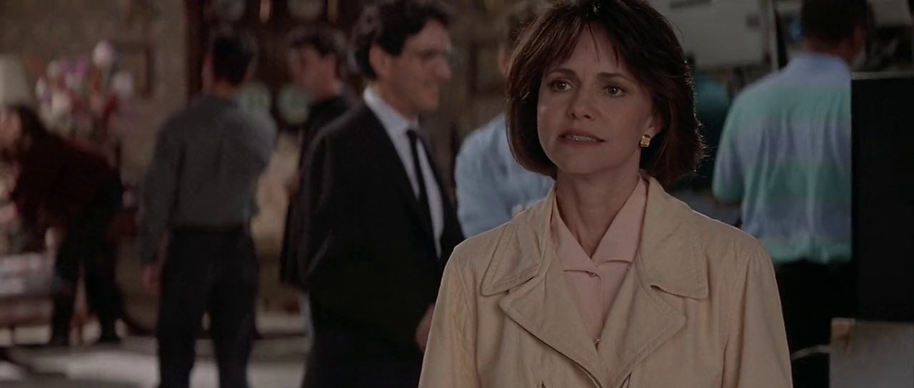 Mrs. Doubtfire Movie Trailer Suggesting Movie