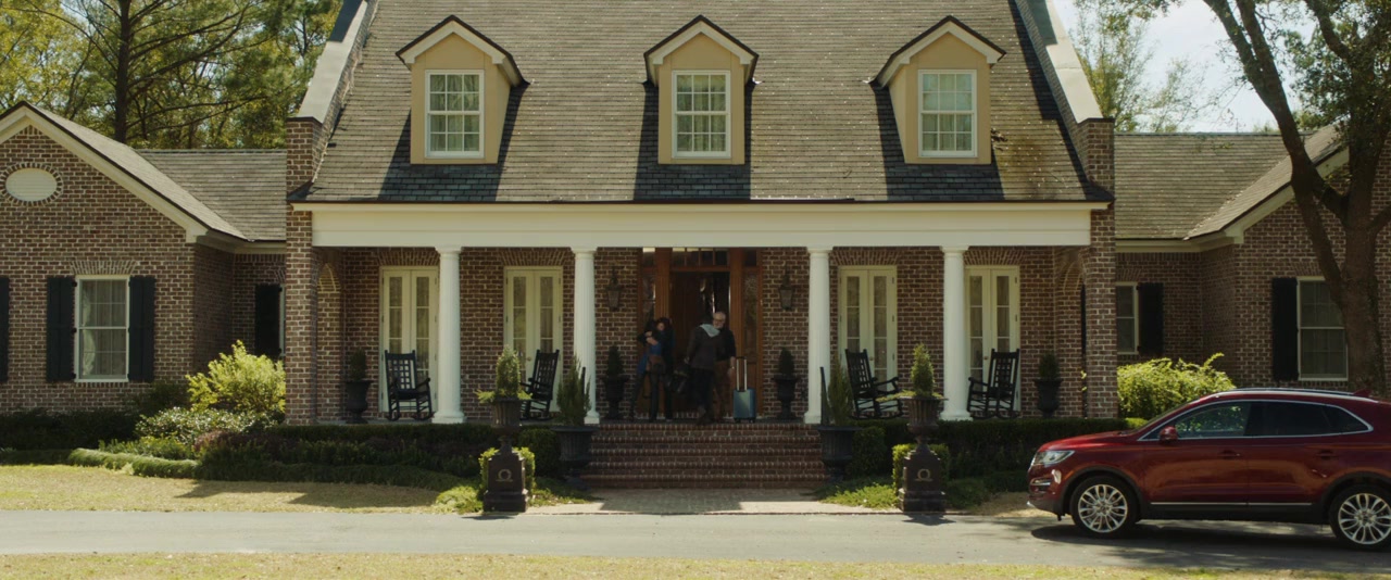 Get Out Movie Trailer Suggesting Movie