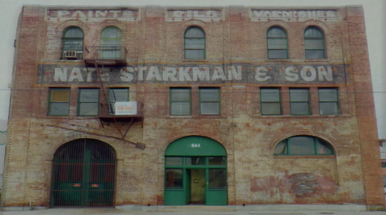 Pocket Listing Movie Trailer Suggesting Movie