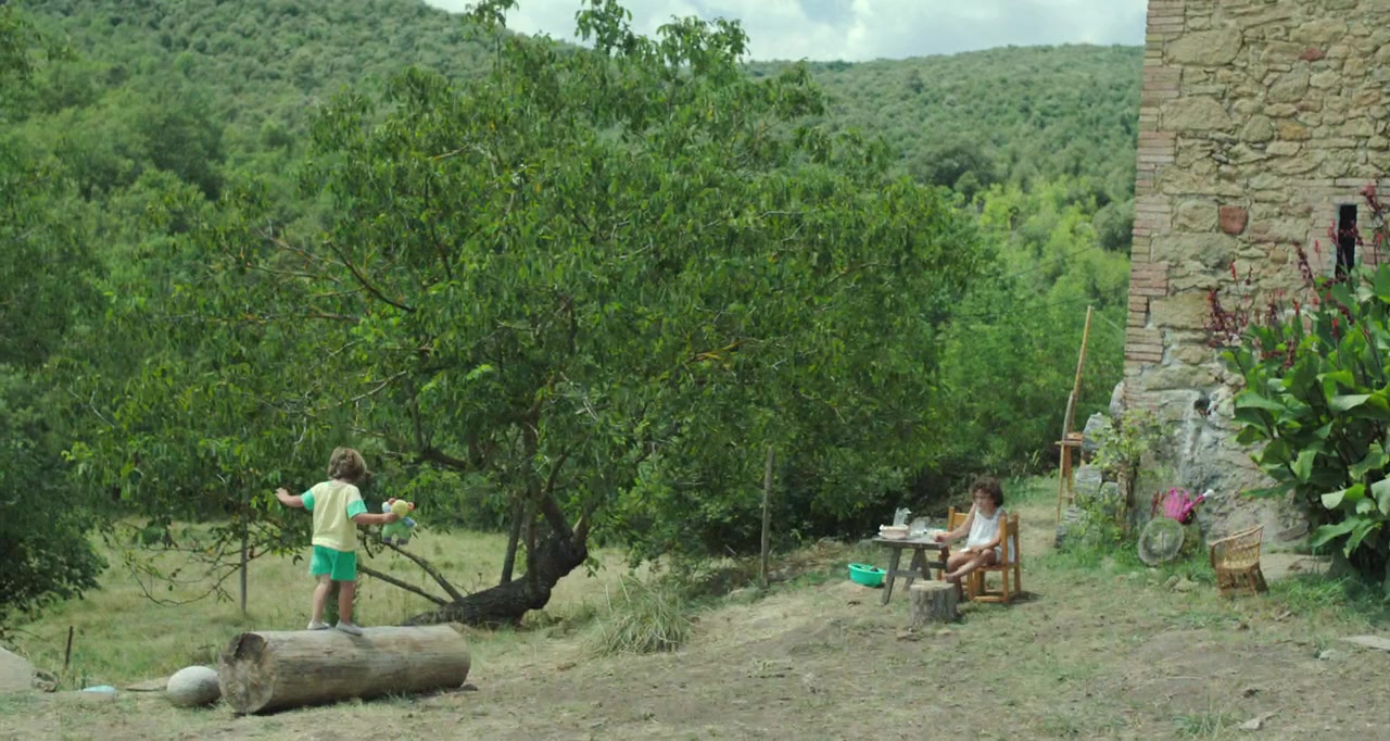 Summer 1993 Movie Trailer Suggesting Movie