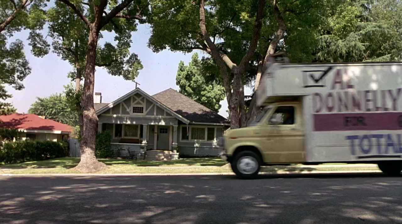 Black Sheep Movie Trailer Suggesting Movie