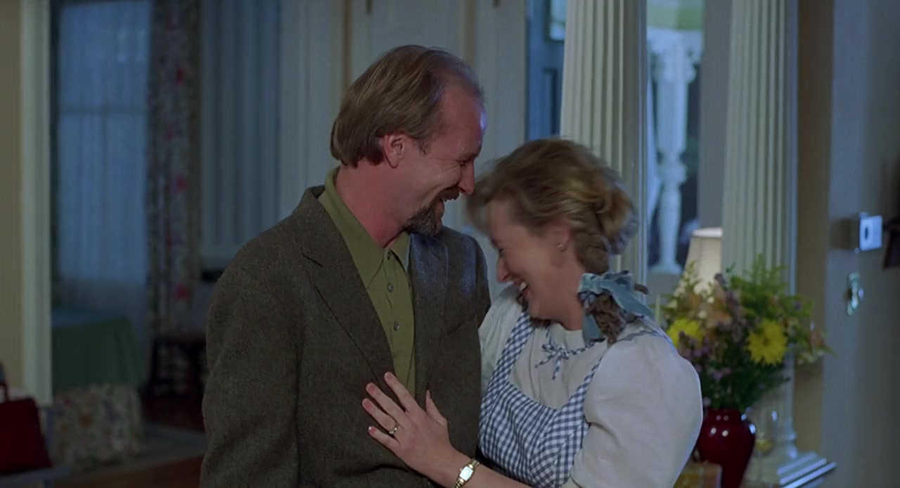 One True Thing Movie Trailer - Suggesting Movie